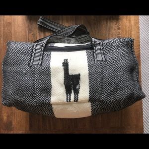Weekender Bag with Llama Design — Handmade in Peru